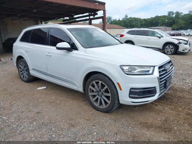 45990596 :رقم المزاد ، WA1AHAF75KD029880 vin ، 2019 Audi Q7 45 Premium/45 Se Premium مزاد بيع