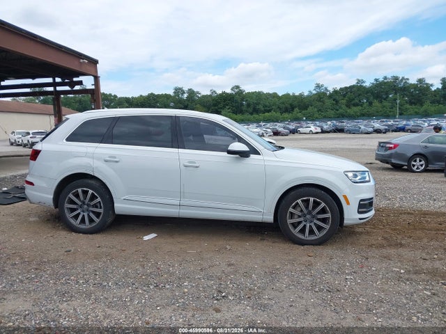 45990596 :رقم المزاد ، WA1AHAF75KD029880 vin ، 2019 Audi Q7 45 Premium/45 Se Premium مزاد بيع