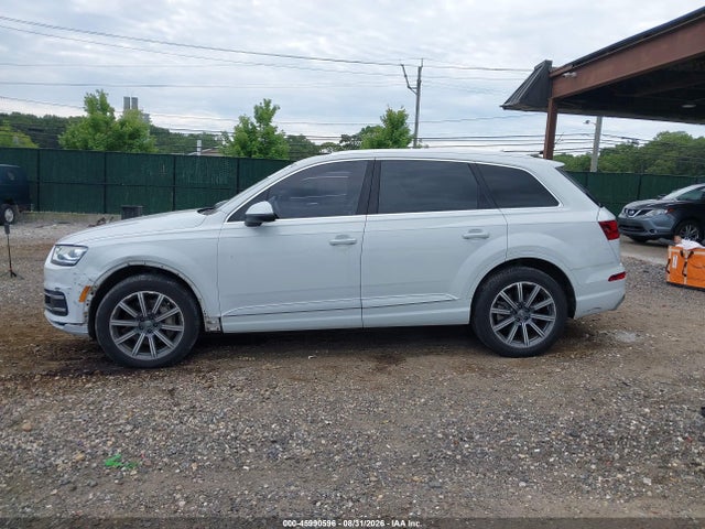 45990596 :رقم المزاد ، WA1AHAF75KD029880 vin ، 2019 Audi Q7 45 Premium/45 Se Premium مزاد بيع