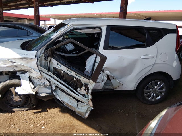 2021 Kia Soul Lx მანქანა იყიდება აუქციონზე, vin: KNDJ23AU5M7784271, აუქციონის ნომერი: 45990629