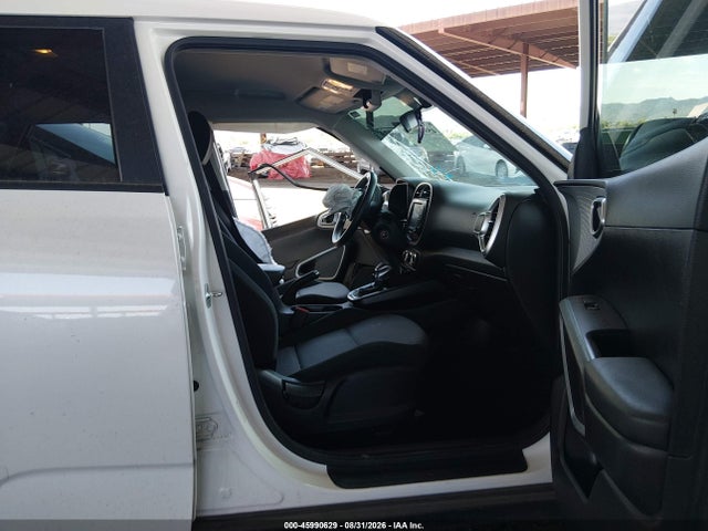 2021 Kia Soul Lx მანქანა იყიდება აუქციონზე, vin: KNDJ23AU5M7784271, აუქციონის ნომერი: 45990629