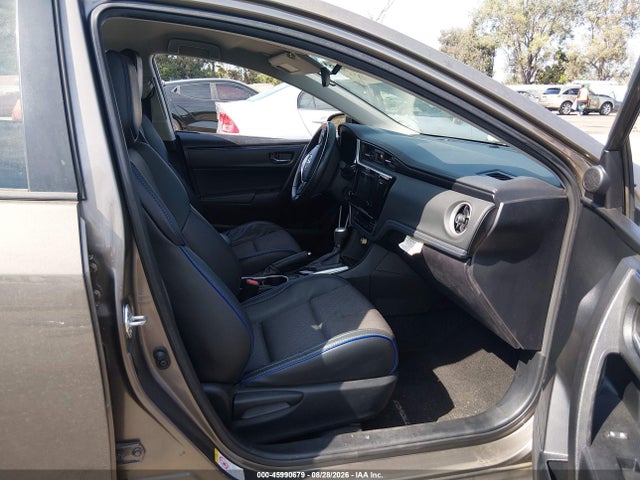 Toyota COROLLA SE 2017 5YFBURHE7HP707857 Image 5
