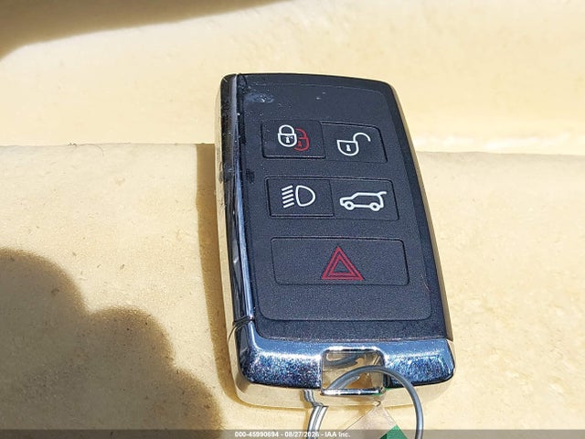 45990694 :رقم المزاد ، SALE27EU2R2355508 vin ، 2024 Land Rover Defender 110 P400 X-dynamic Se مزاد بيع