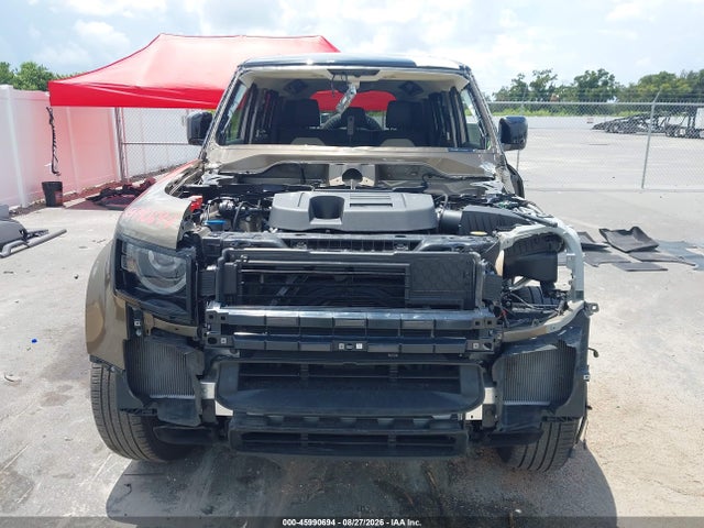 45990694 :رقم المزاد ، SALE27EU2R2355508 vin ، 2024 Land Rover Defender 110 P400 X-dynamic Se مزاد بيع