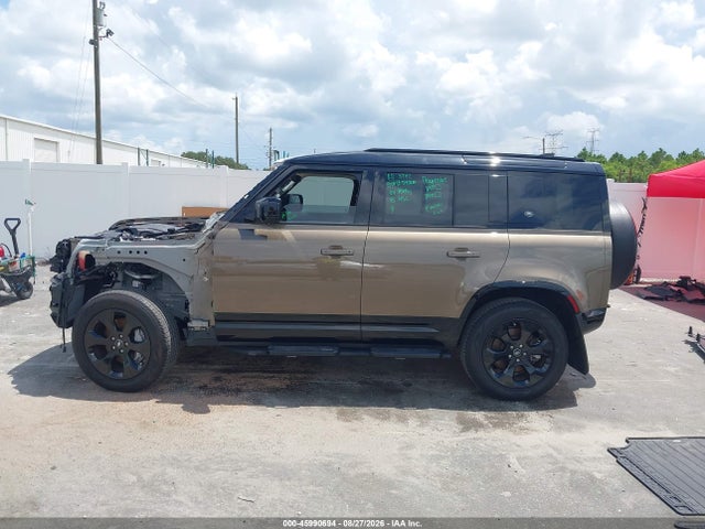 45990694 :رقم المزاد ، SALE27EU2R2355508 vin ، 2024 Land Rover Defender 110 P400 X-dynamic Se مزاد بيع