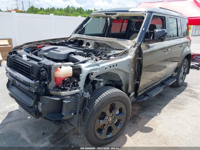 45990694 :رقم المزاد ، SALE27EU2R2355508 vin ، 2024 Land Rover Defender 110 P400 X-dynamic Se مزاد بيع