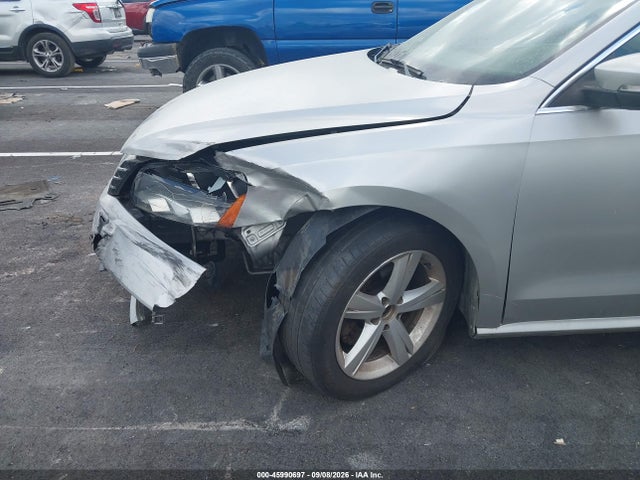 45990697 :رقم المزاد ، 1VWBP7A3XDC037211 vin ، 2013 Volkswagen Passat 2.5l Se مزاد بيع