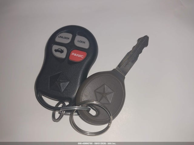 Продажа на аукционе авто 2000 Chrysler Sebring Jxi, vin: 3C3EL55H5YT266190, номер лота: 45990750