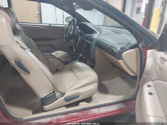 Продажа на аукционе авто 2000 Chrysler Sebring Jxi, vin: 3C3EL55H5YT266190, номер лота: 45990750