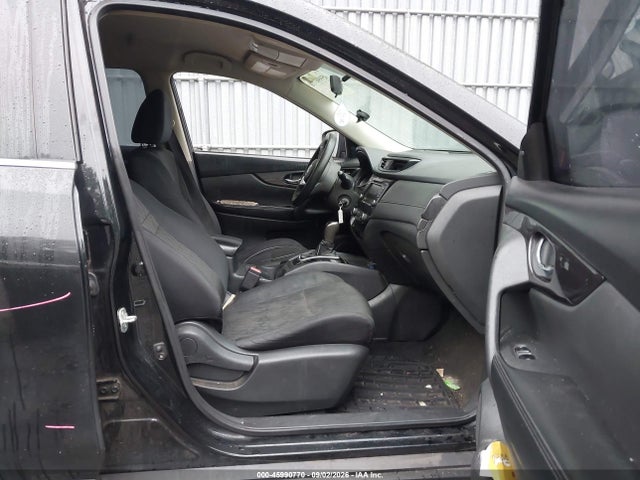 2018 Nissan Rogue S მანქანა იყიდება აუქციონზე, vin: 5N1AT2MV5JC817764, აუქციონის ნომერი: 45990770