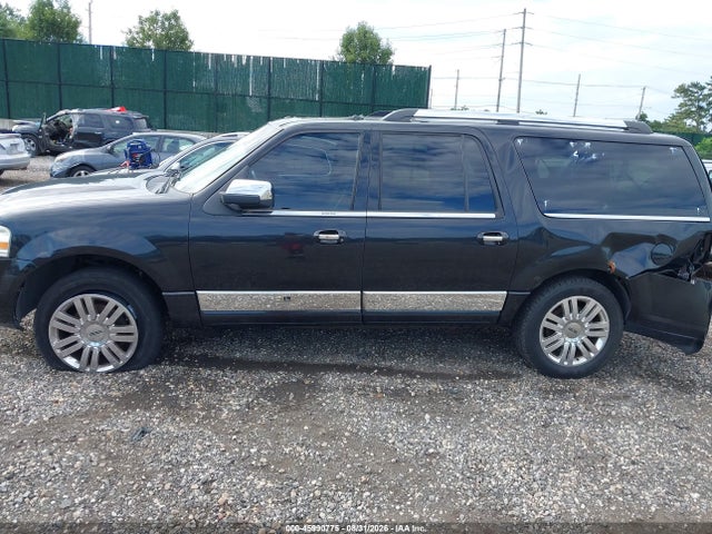 45990775 :رقم المزاد ، 5LMJJ3J51BEJ05142 vin ، 2011 Lincoln Navigator L مزاد بيع