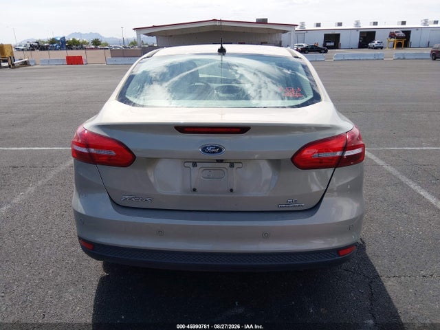 Ford FOCUS SE 2015 1FADP3F29FL369489 Image 17
