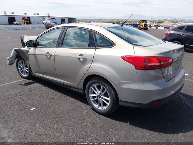 Ford FOCUS SE 2015 1FADP3F29FL369489 Image 3
