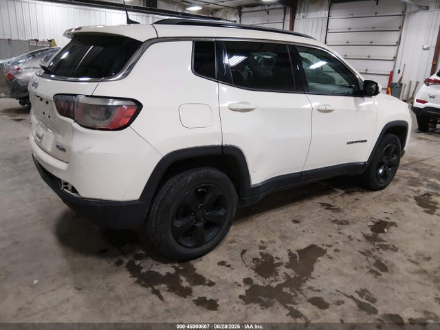 2019 Jeep Compass Latitude 4x4 მანქანა იყიდება აუქციონზე, vin: 3C4NJDBB1KT678867, აუქციონის ნომერი: 45990807