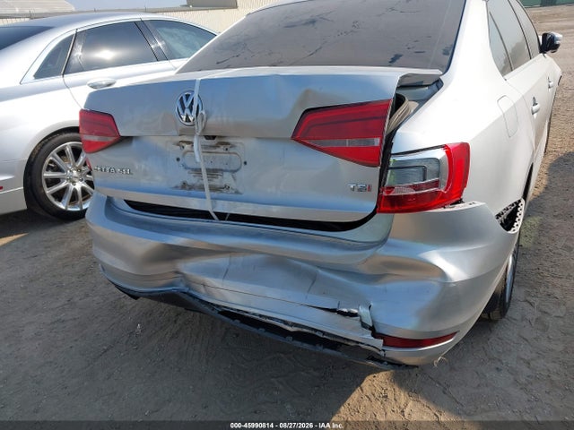 2015 Volkswagen Jetta 1.8t Sel მანქანა იყიდება აუქციონზე, vin: 3VWL17AJ5FM251660, აუქციონის ნომერი: 45990814