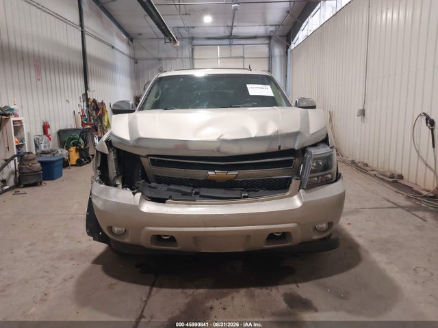 Продажа на аукционе авто 2011 Chevrolet Tahoe Ltz, vin: 1GNSKCE01BR172430, номер лота: 45990841