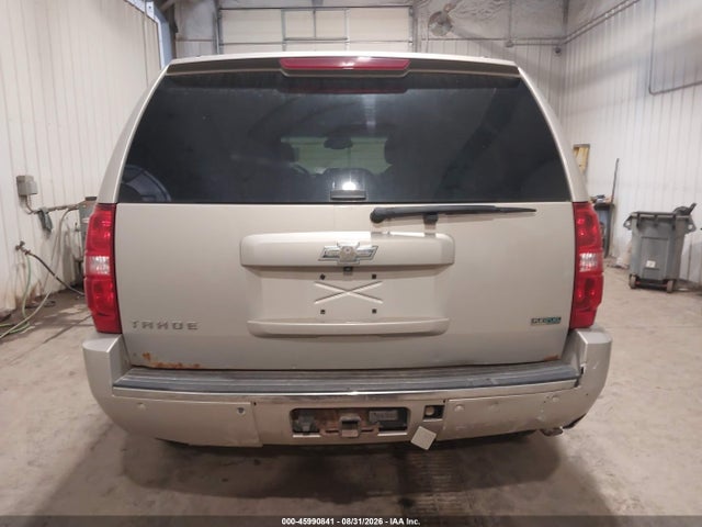 Продажа на аукционе авто 2011 Chevrolet Tahoe Ltz, vin: 1GNSKCE01BR172430, номер лота: 45990841