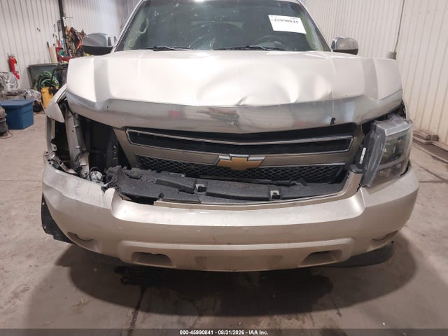 Продажа на аукционе авто 2011 Chevrolet Tahoe Ltz, vin: 1GNSKCE01BR172430, номер лота: 45990841
