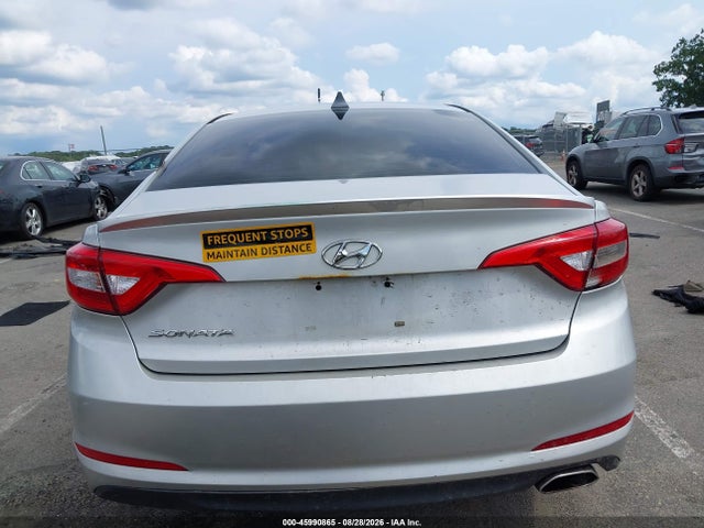 Продажа на аукционе авто 2015 Hyundai Sonata Se, vin: 5NPE24AF2FH120338, номер лота: 45990865