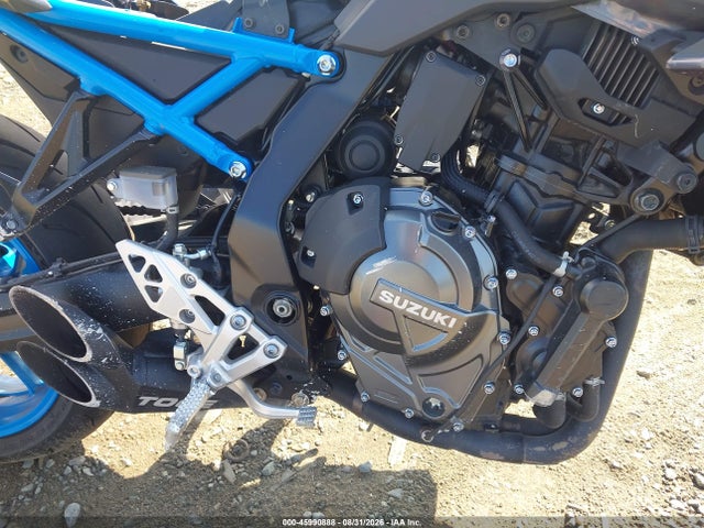 Suzuki Gsx800 R 2023 JS1EM11B9P7100111 Image 8