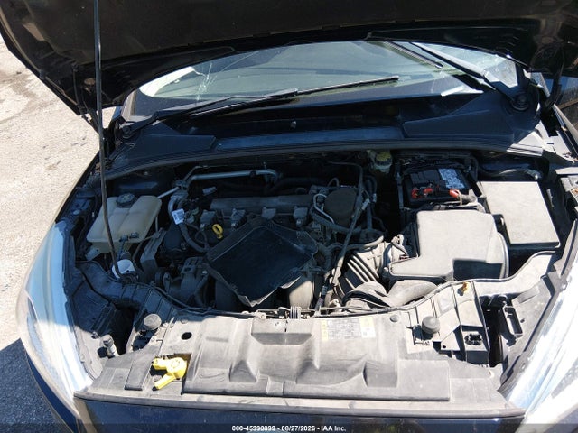 45990899 :رقم المزاد ، 1FADP3F24GL288448 vin ، 2016 Ford Focus Se مزاد بيع