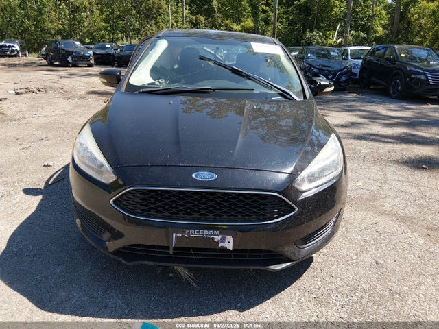 45990899 :رقم المزاد ، 1FADP3F24GL288448 vin ، 2016 Ford Focus Se مزاد بيع