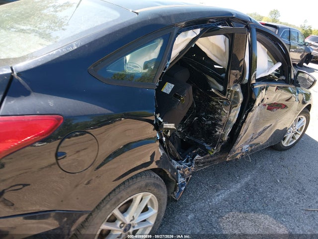 45990899 :رقم المزاد ، 1FADP3F24GL288448 vin ، 2016 Ford Focus Se مزاد بيع