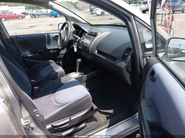 45990947 :رقم المزاد ، JHMGD38428S018400 vin ، 2008 Honda Fit مزاد بيع