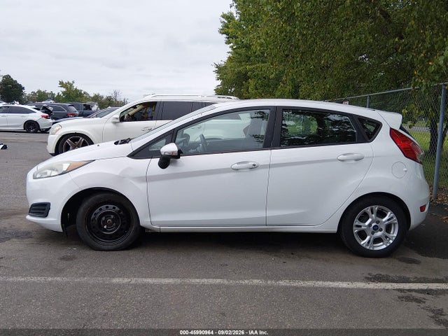 45990964 :رقم المزاد ، 3FADP4EJ3FM171388 vin ، 2015 Ford Fiesta Se مزاد بيع