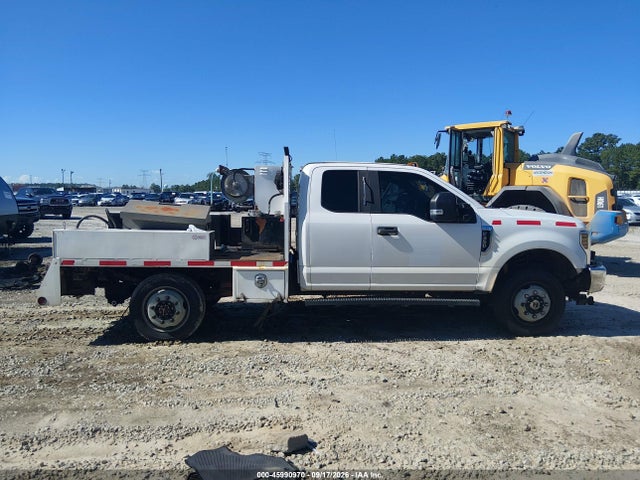 45990970 :رقم المزاد ، 1FD7X3B60JEC20266 vin ، 2018 Ford F-350 Xl مزاد بيع