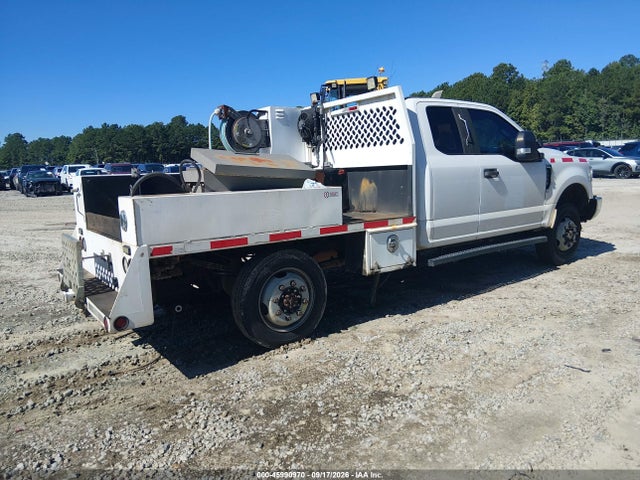45990970 :رقم المزاد ، 1FD7X3B60JEC20266 vin ، 2018 Ford F-350 Xl مزاد بيع