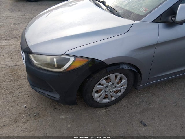 Продаж на аукціоні авто 2017 Hyundai Elantra Se, vin: 5NPD74LF2HH127786, номер лоту: 45990986