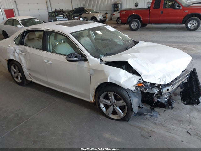 Продаж на аукціоні авто 2012 Volkswagen Passat 2.5l Se, vin: 1VWBP7A33CC071425, номер лоту: 45990996