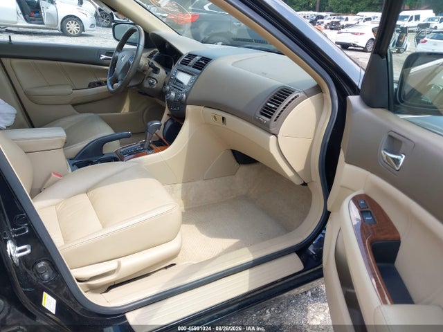 45991024 :رقم المزاد ، 1HGCM56817A114140 vin ، 2007 Honda Accord 2.4 Ex مزاد بيع