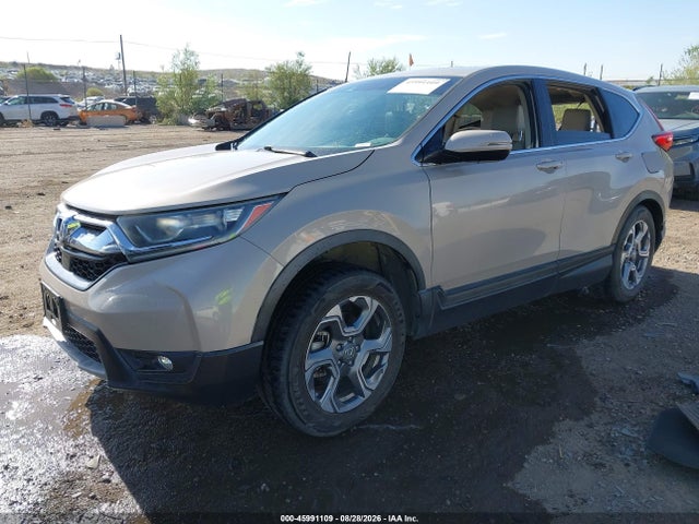 Honda CR-V 2018 5J6RW2H82JL021888 Image 2