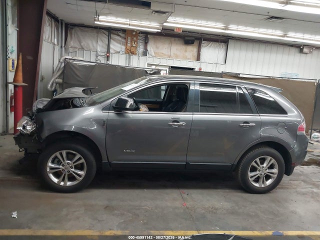 Продажа на аукционе авто 2010 Lincoln Mkx, vin: 2LMDJ6JC5ABJ07376, номер лота: 45991142