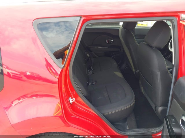 2015 Kia Soul + მანქანა იყიდება აუქციონზე, vin: KNDJP3A54F7801932, აუქციონის ნომერი: 45991182