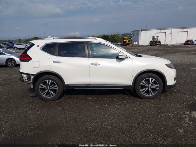 45991189 :رقم المزاد ، JN8AT2MV7HW261121 vin ، 2017 Nissan Rogue Sl مزاد بيع