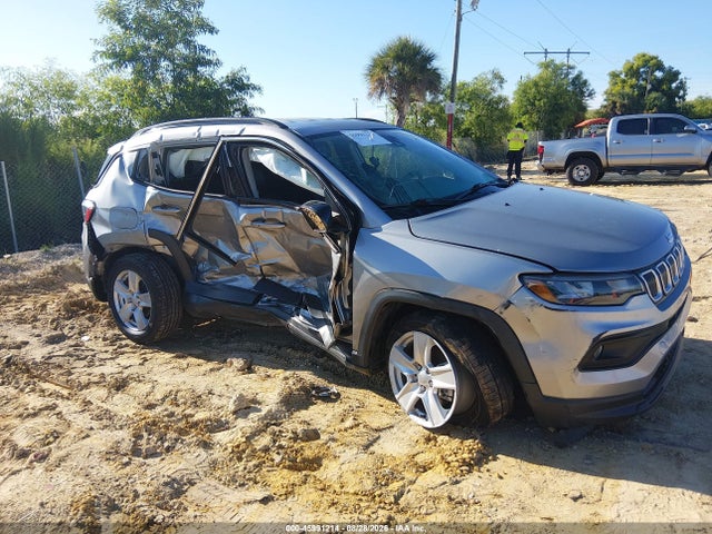 Продажа на аукционе авто 2022 Jeep Compass Latitude Fwd, vin: 3C4NJCBB0NT137498, номер лота: 45991214