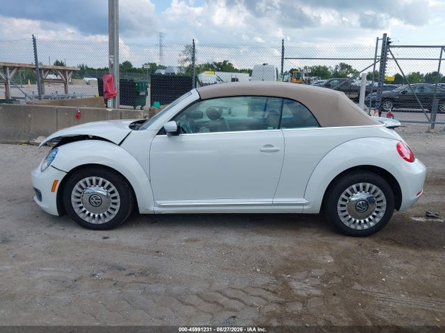 Продаж на аукціоні авто 2015 Volkswagen Beetle 1.8t, vin: 3VW517AT6FM812961, номер лоту: 45991231