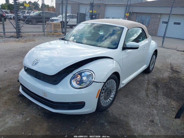 Продаж на аукціоні авто 2015 Volkswagen Beetle 1.8t, vin: 3VW517AT6FM812961, номер лоту: 45991231