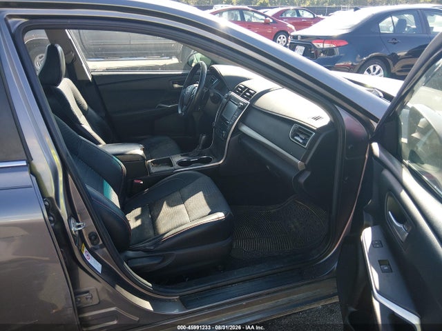 45991233 :رقم المزاد ، 4T1BF1FK8FU490626 vin ، 2015 Toyota Camry Se مزاد بيع