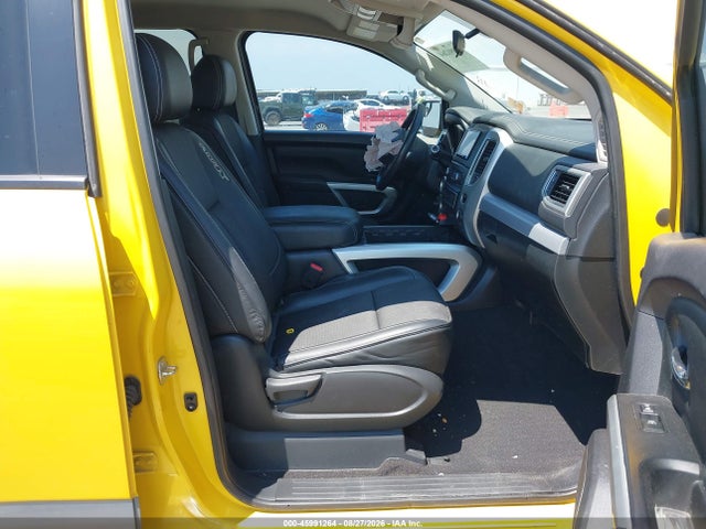 Auction sale of the 2017 Nissan Titan Pro-4x, vin: 1N6AA1E57HN568818, lot number: 45991264