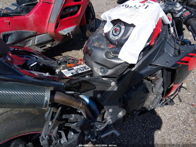 2013 Yamaha Yzfr1 მანქანა იყიდება აუქციონზე, vin: JYARN23E2DA015140, აუქციონის ნომერი: 45991271