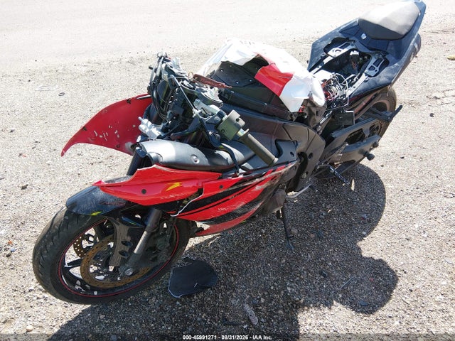 2013 Yamaha Yzfr1 მანქანა იყიდება აუქციონზე, vin: JYARN23E2DA015140, აუქციონის ნომერი: 45991271