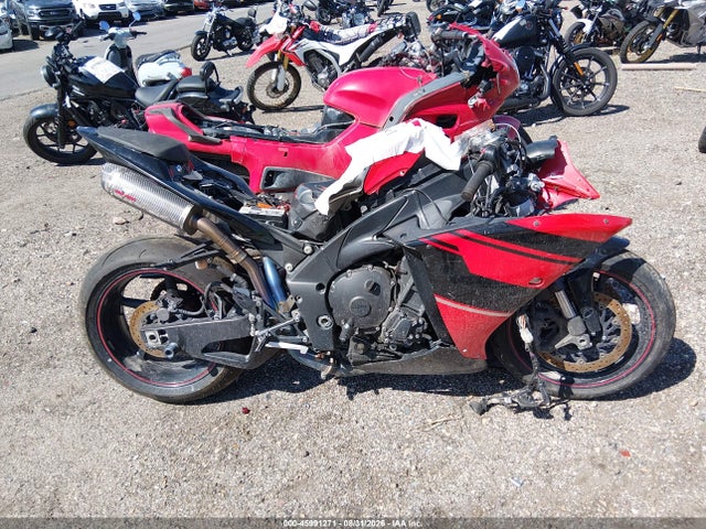 2013 Yamaha Yzfr1 მანქანა იყიდება აუქციონზე, vin: JYARN23E2DA015140, აუქციონის ნომერი: 45991271