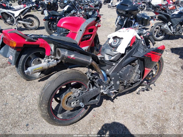 2013 Yamaha Yzfr1 მანქანა იყიდება აუქციონზე, vin: JYARN23E2DA015140, აუქციონის ნომერი: 45991271