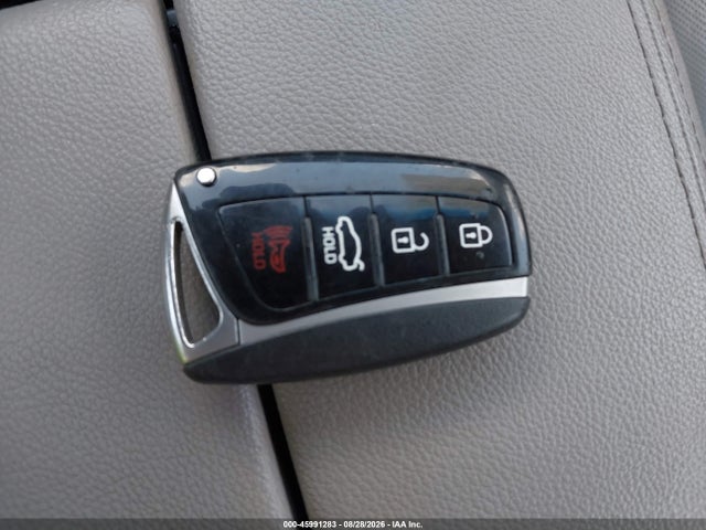 Продажа на аукционе авто 2015 Hyundai Genesis 3.8l, vin: KMHGN4JE6FU076045, номер лота: 45991283