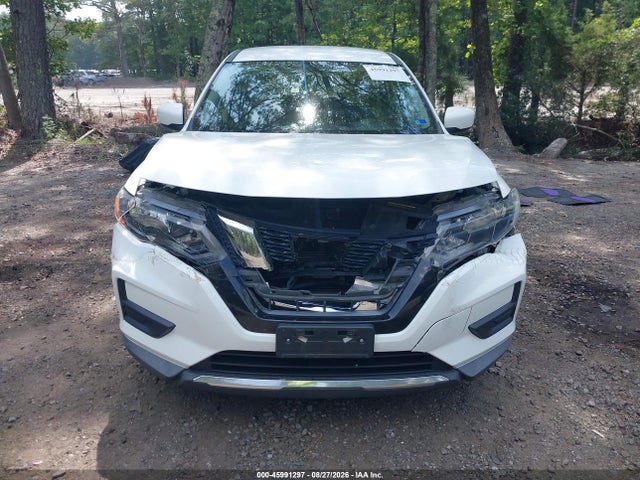 2017 Nissan Rogue S მანქანა იყიდება აუქციონზე, vin: KNMAT2MV0HP586909, აუქციონის ნომერი: 45991297