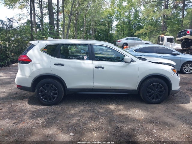 2017 Nissan Rogue S მანქანა იყიდება აუქციონზე, vin: KNMAT2MV0HP586909, აუქციონის ნომერი: 45991297